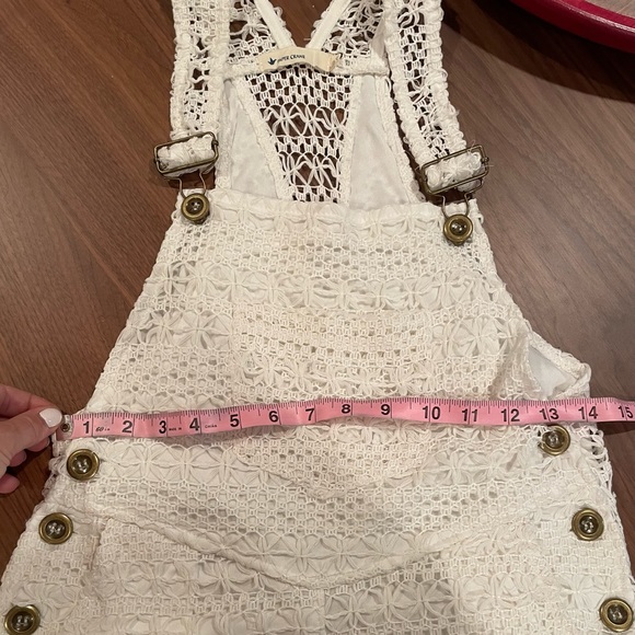 Paper Crane Overall Shorts - Picture 8 of 8